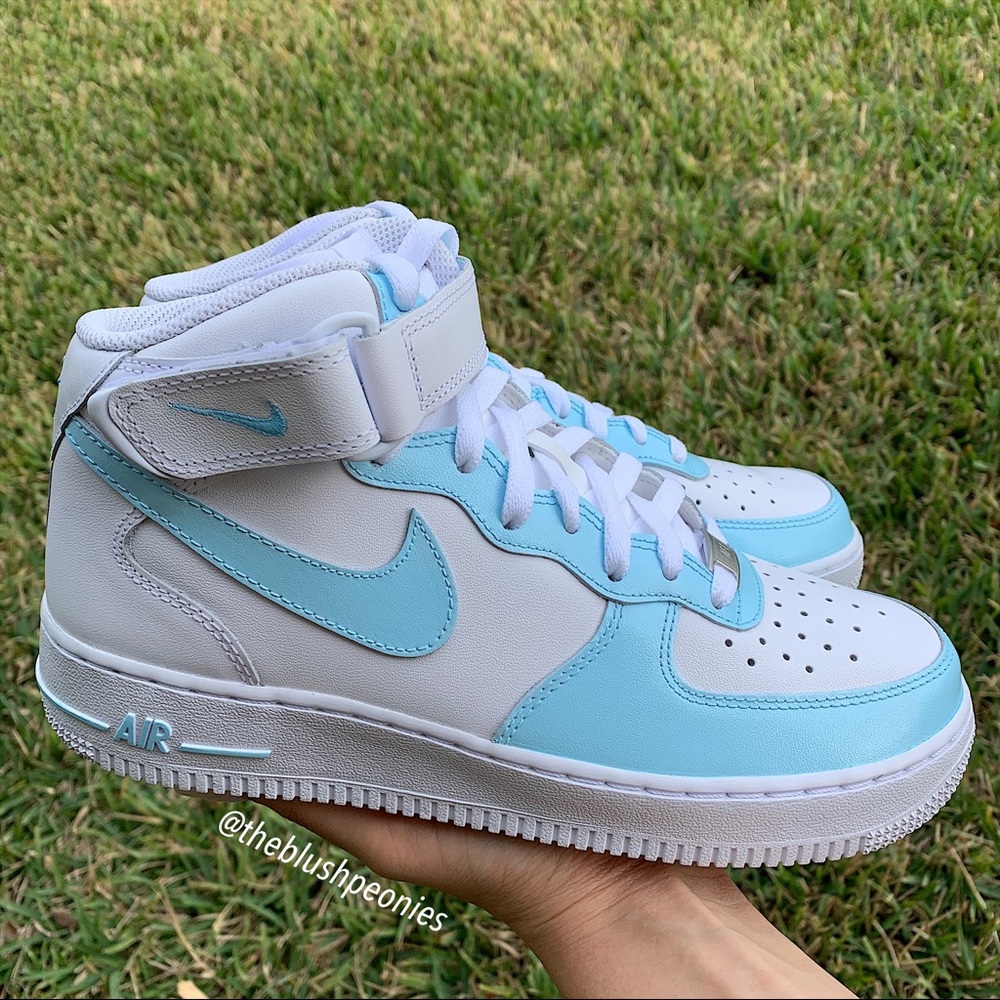 Nike Custom Painted Air Force 1 Mid - Light Blue NWT - Picture 3 of 11